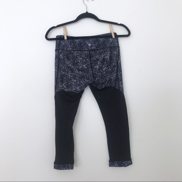 Lululemon Journey Crop Rocky Road Splatter🖤 - Picture 3 of 13